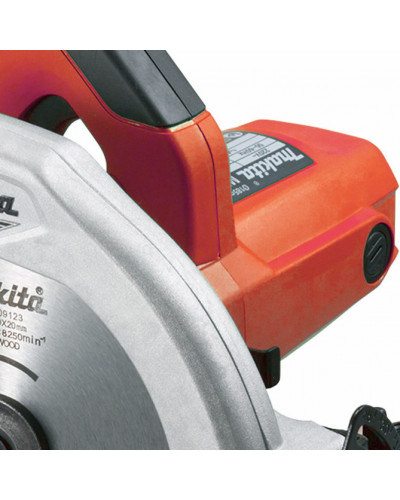 Дискова пила Makita M 5802
