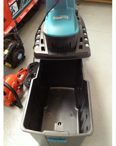 Подрібнювач Makita UD2500
