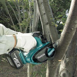 Акумуляторна ланцюгова пилка Makita DUC356PT2