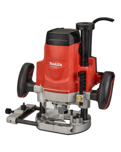 Фрезер Makita M3602