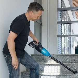 Акумуляторний пилосос Makita DCL180ZB